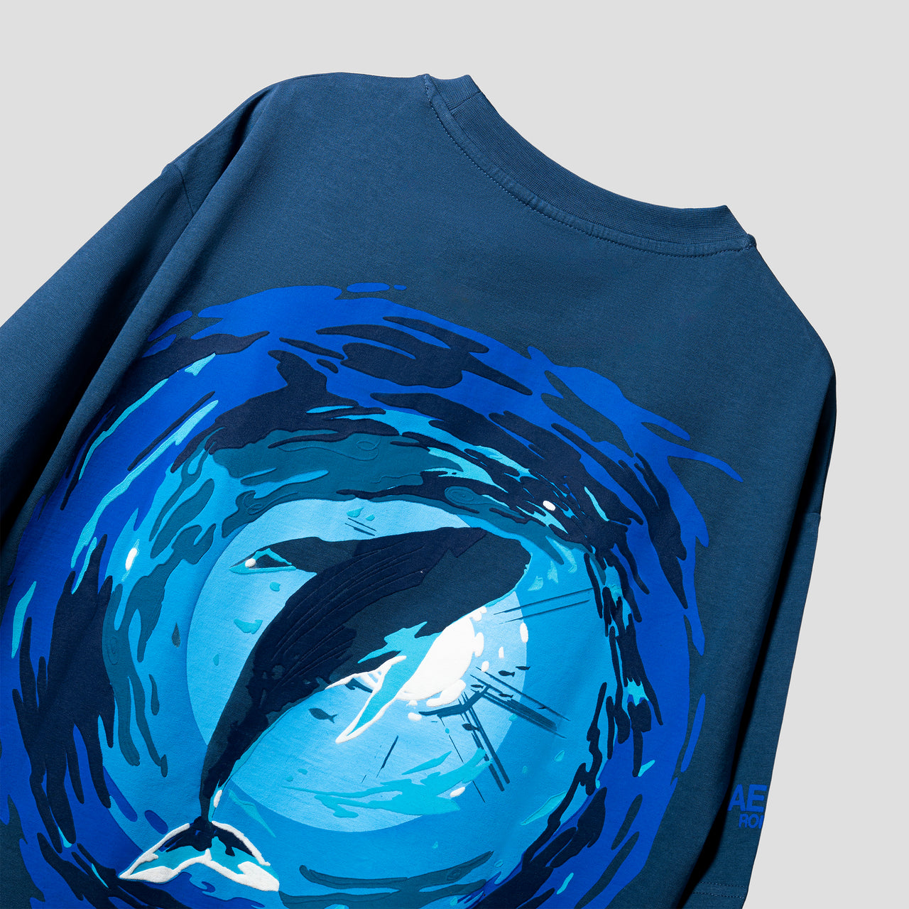 BLUE WHALE T-SHIRT